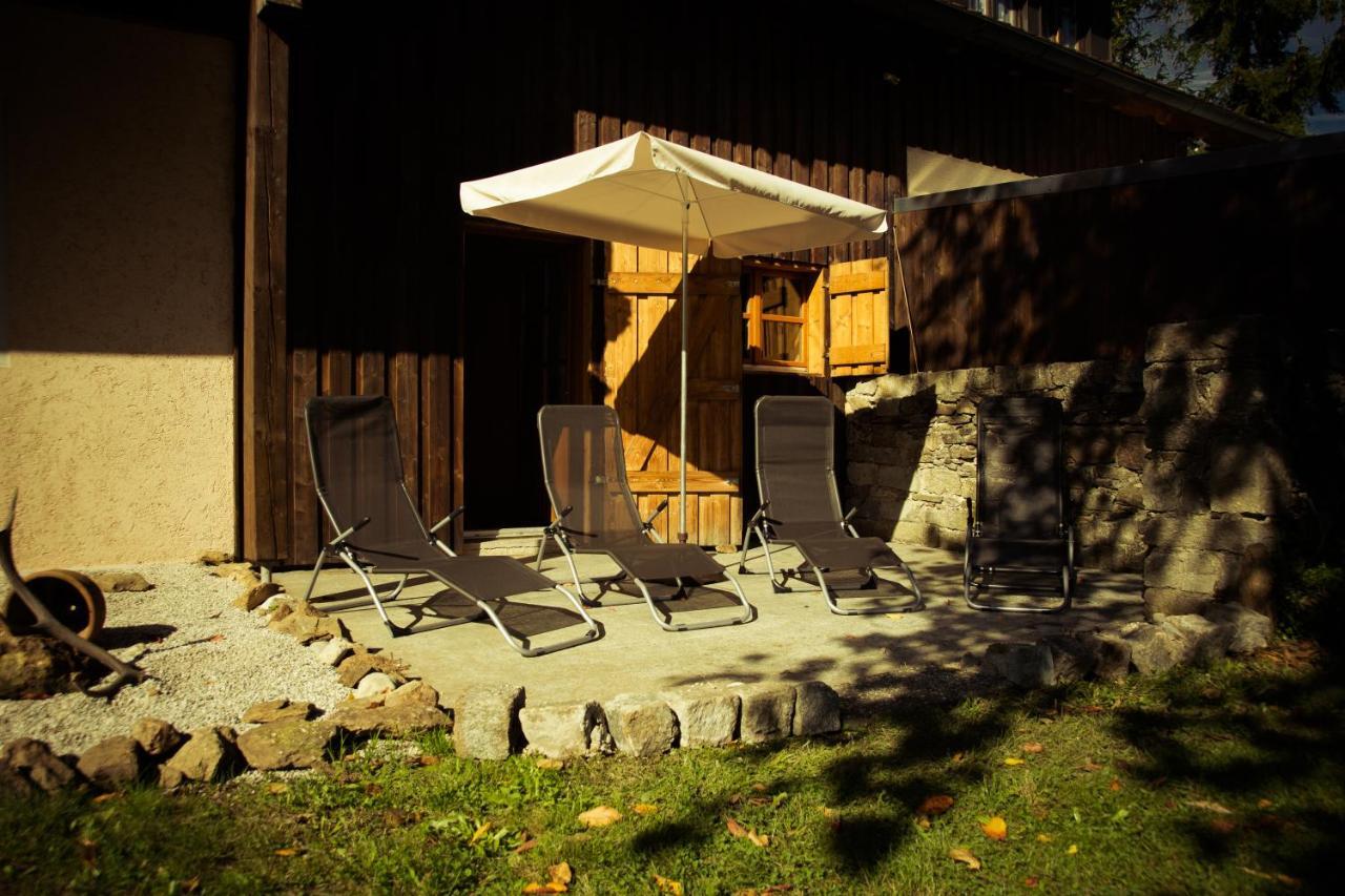 Ferienwohnung Zum Forsthaus Oberviechtach Buitenkant foto