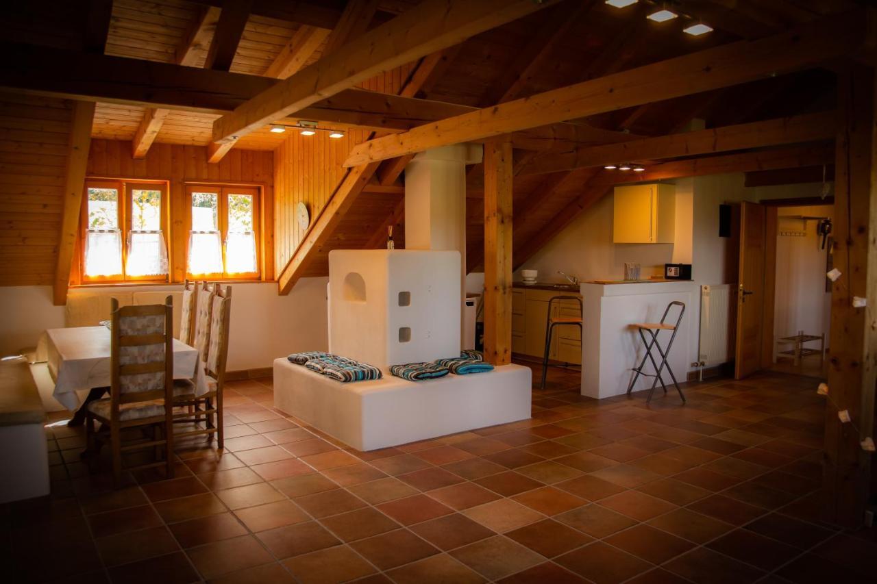 Ferienwohnung Zum Forsthaus Oberviechtach Buitenkant foto